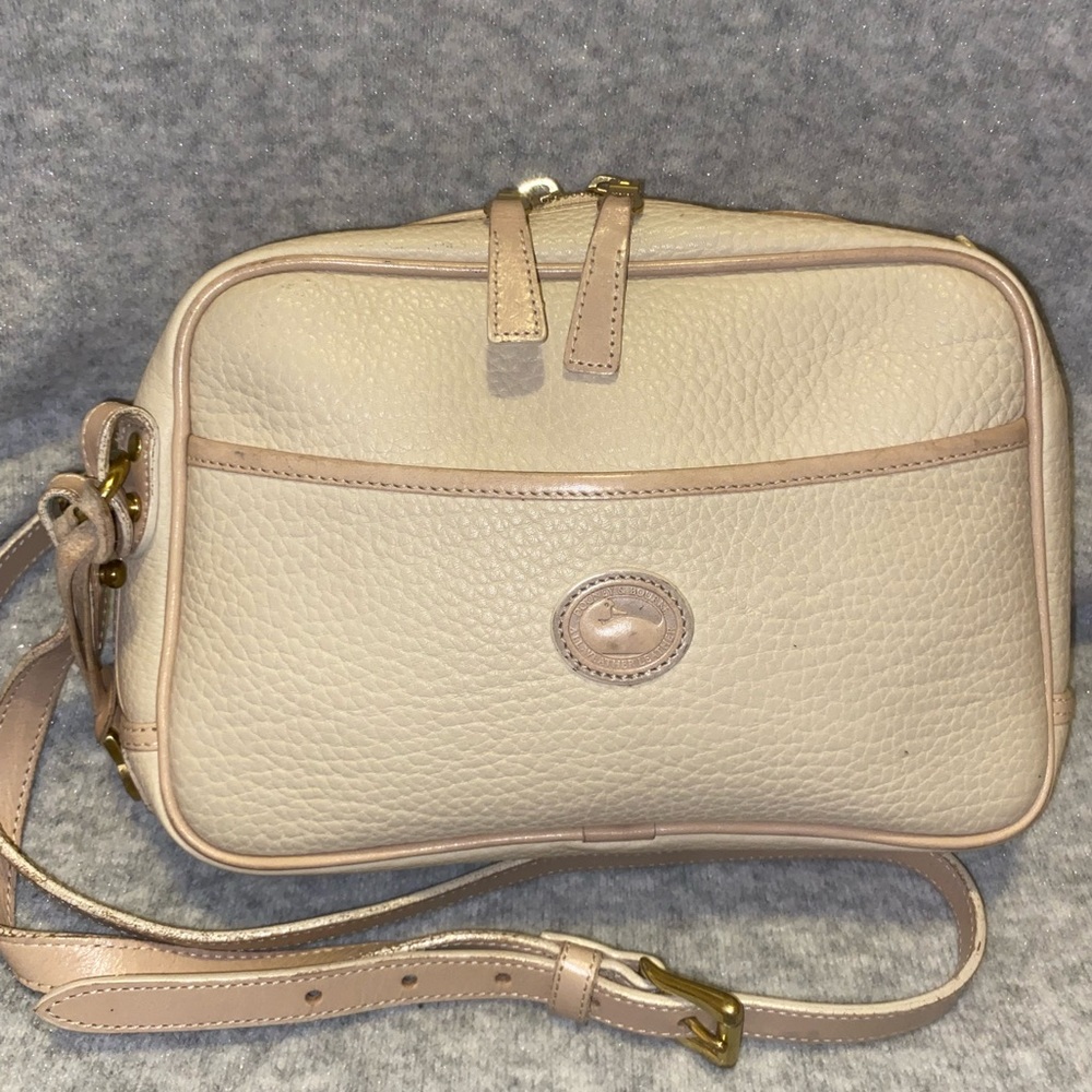 Vintage Dooney and Bourke Camera Bag in Beige